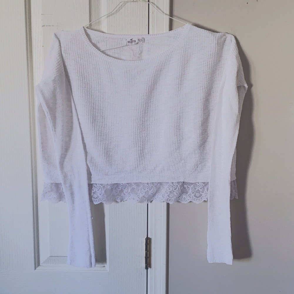 Hollister top